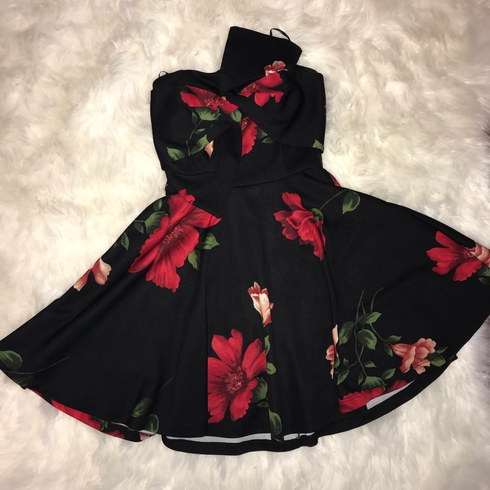 Black & Red floral print dress